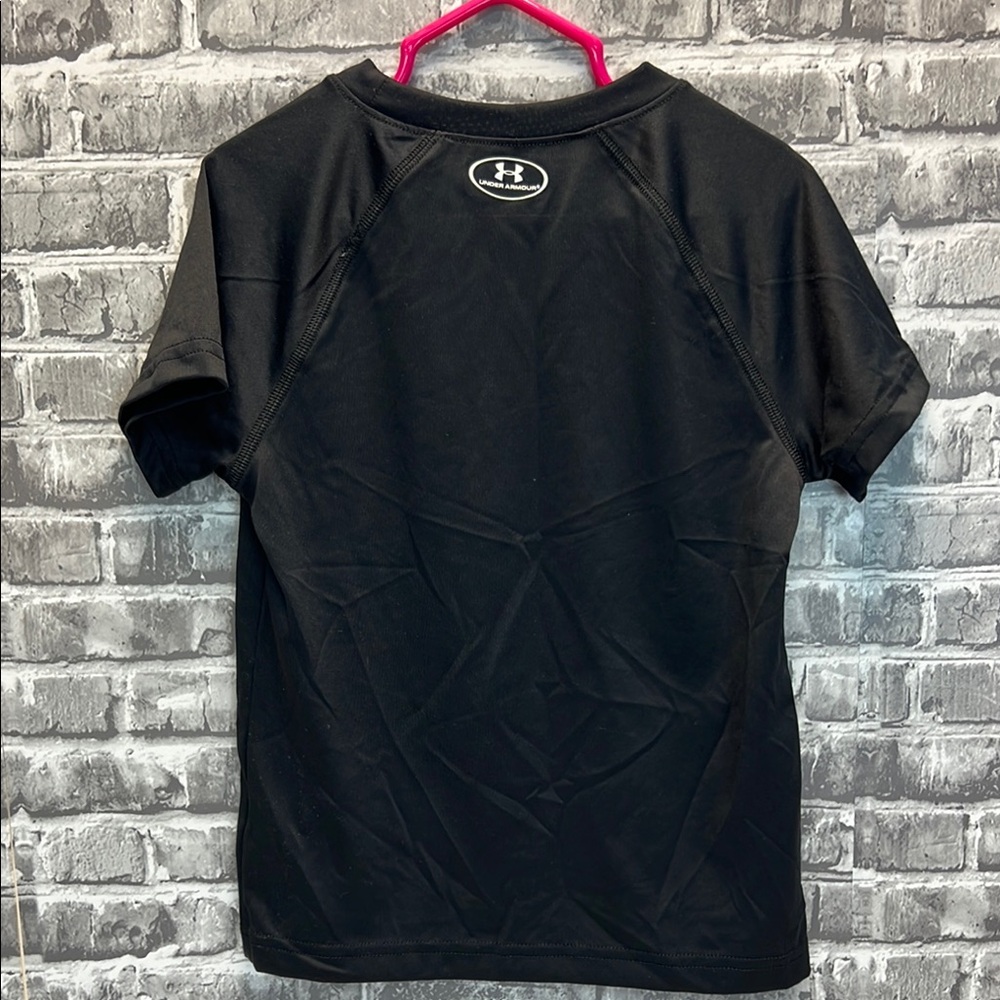 Under Armour Black Short Sleeve Tee - Picture 6 of 7
